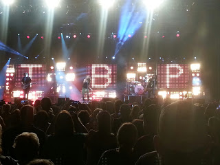 band perry smokies stadium kodak tn