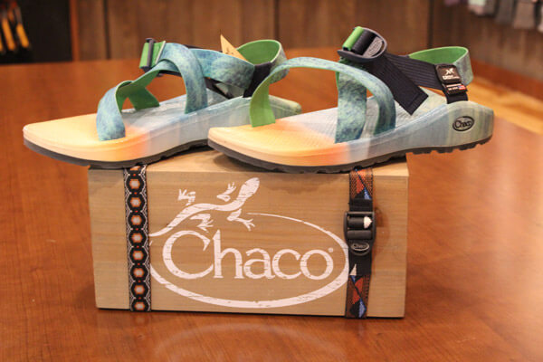 uncle-lems-pigeon-forge-chaco-shoes-sandles uncle lem's outfitters smoky mountain hiking outfitters