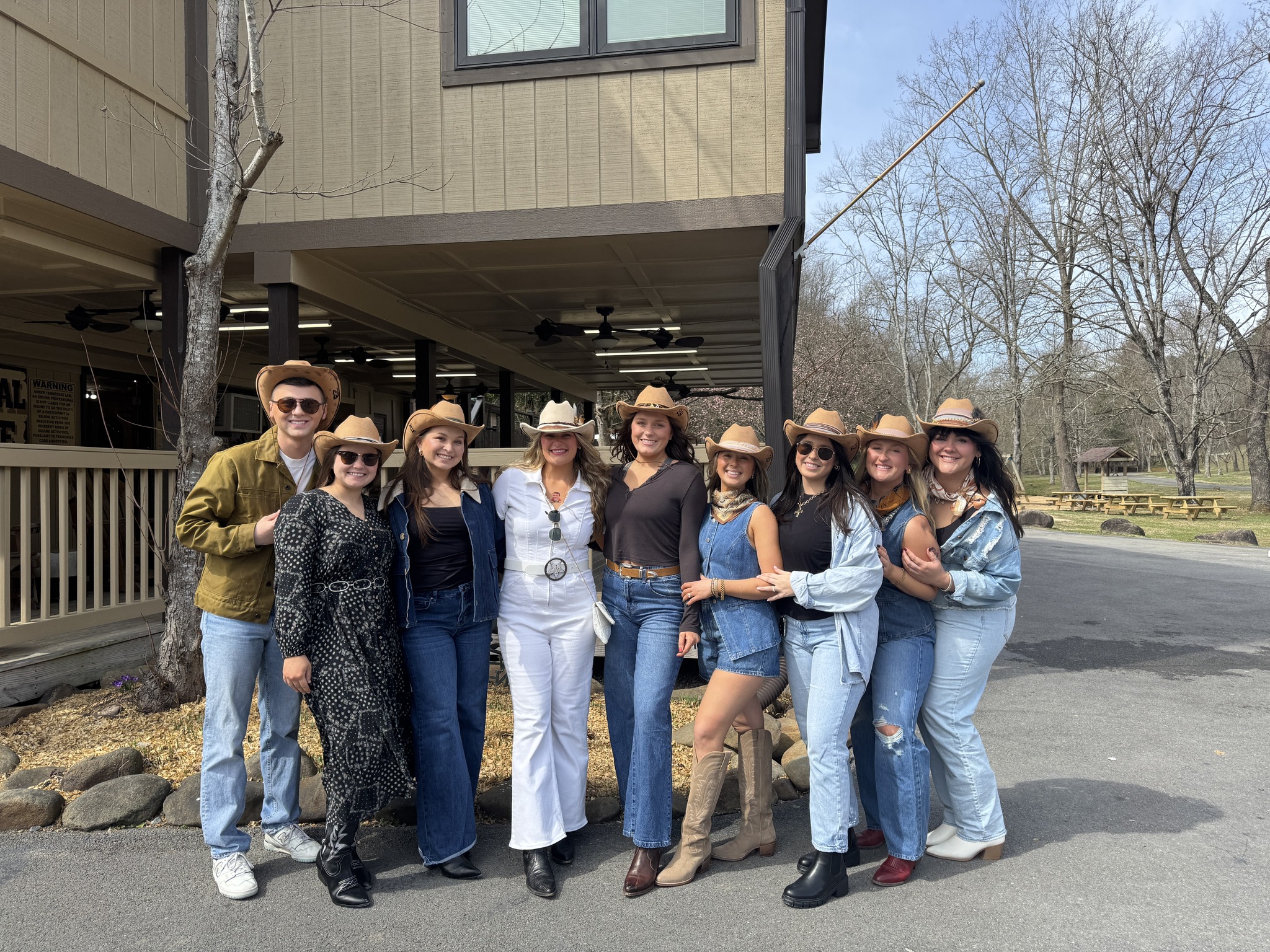 Girls Group Trip in the Smokies