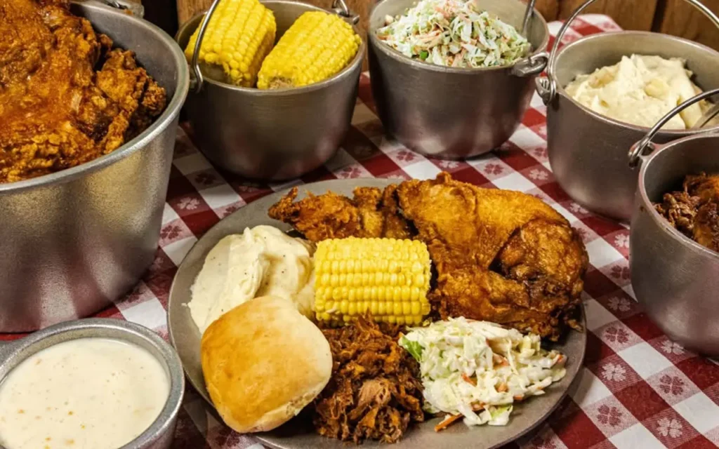 Full Dinner at Hatfield and McCoy