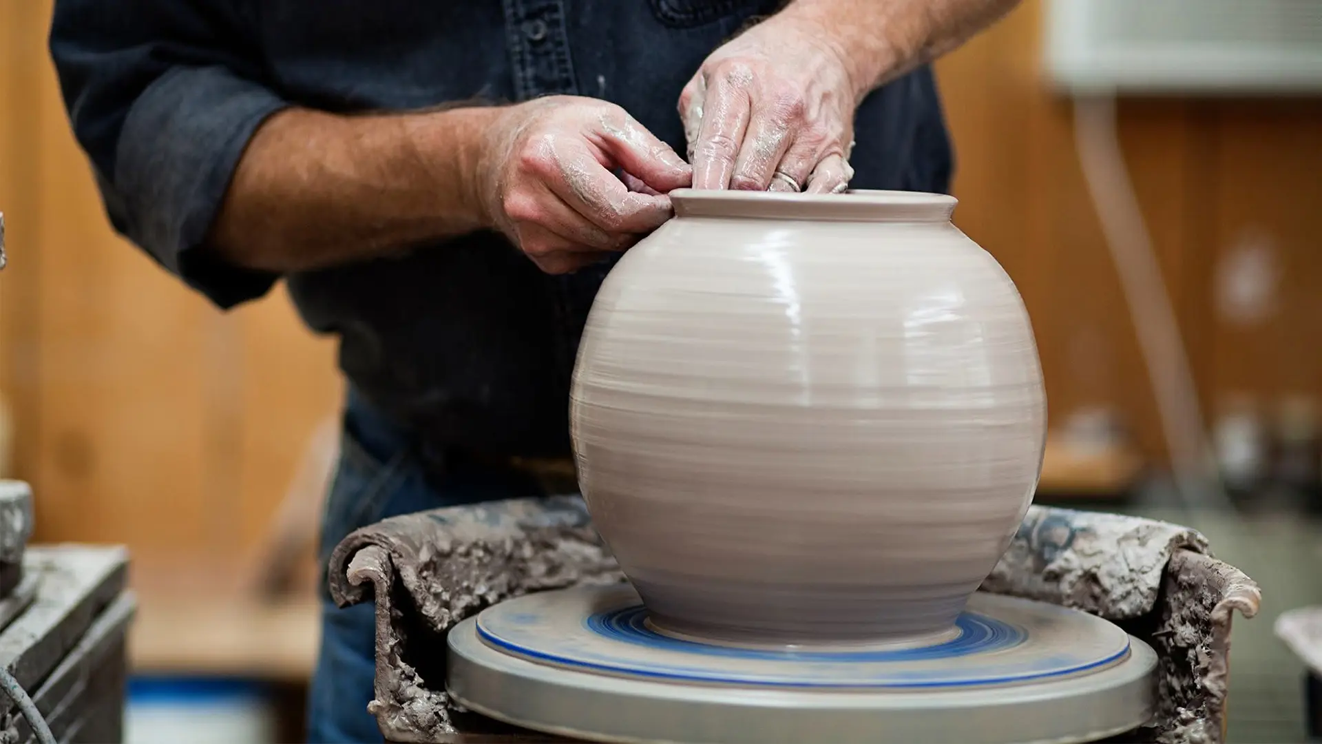 Alewine Pottery Gatlinburg TN