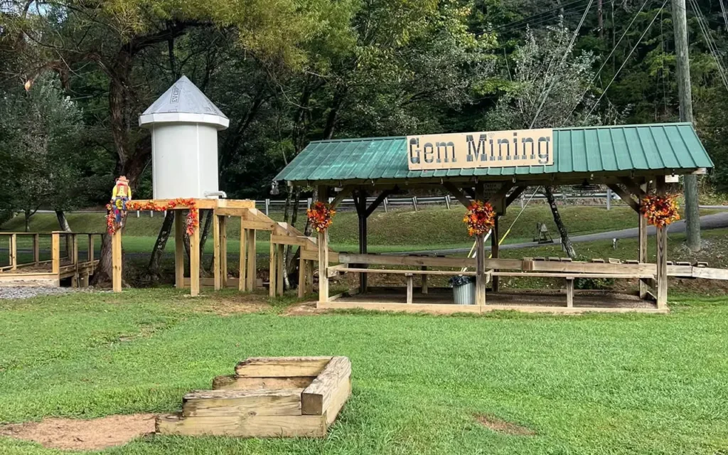 Gem Mining at Big Rock Dude Ranch at Ponderosa