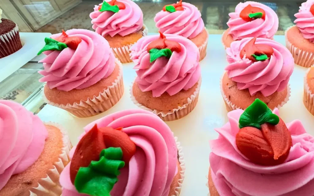 Strawberry Cupcakes at Gigis Cupcakes