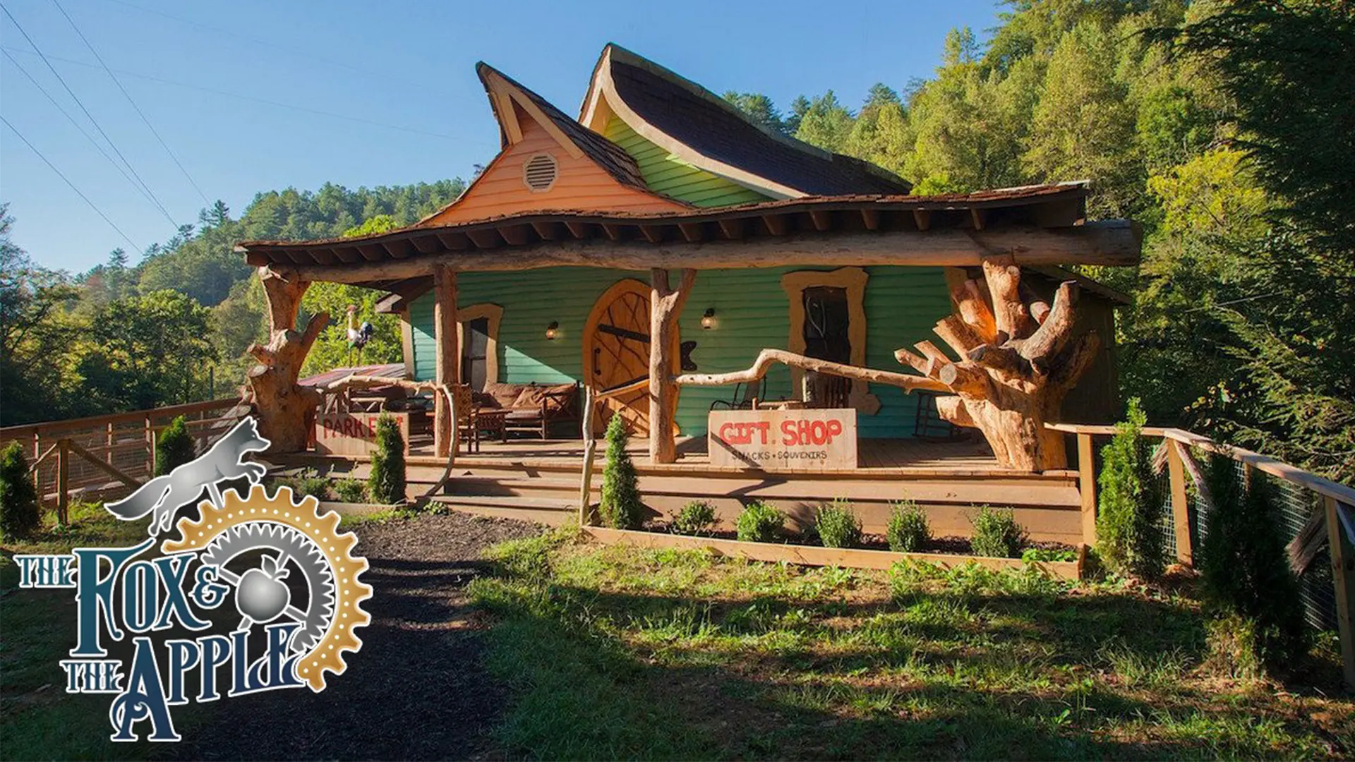 The Fox and The Apple Sevierville Tennessee